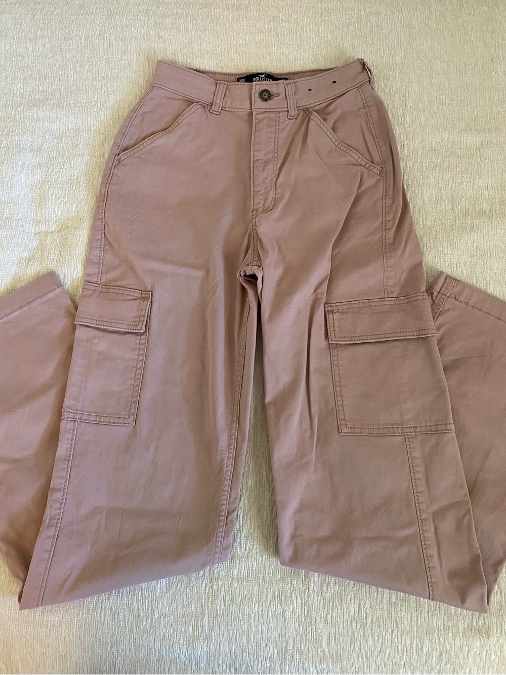 Hollister Ultra High Rise Dad Pant